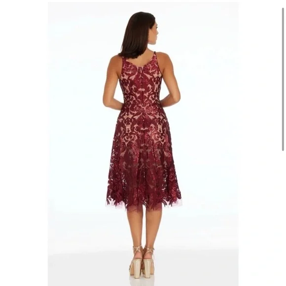 Dress the Population Blair Embellished Cocktail Dress Lace XS Modest Neckline